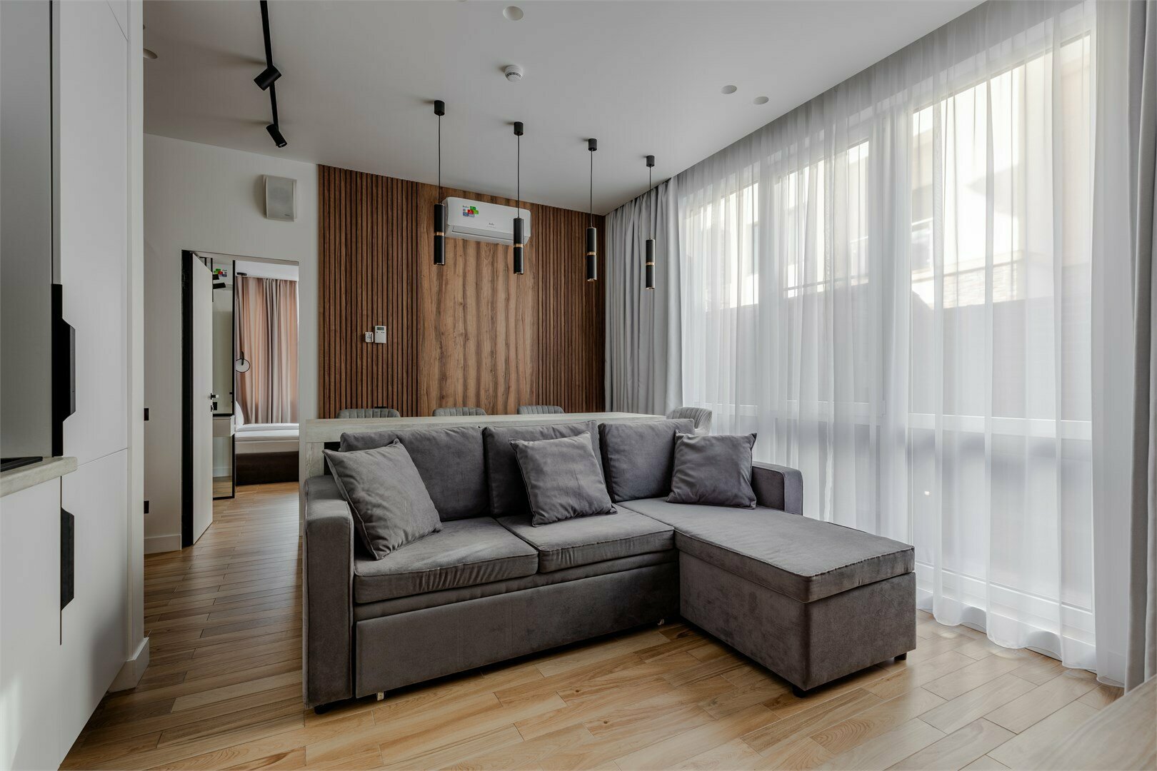 Двухкомнатный номер с кухонной зоной