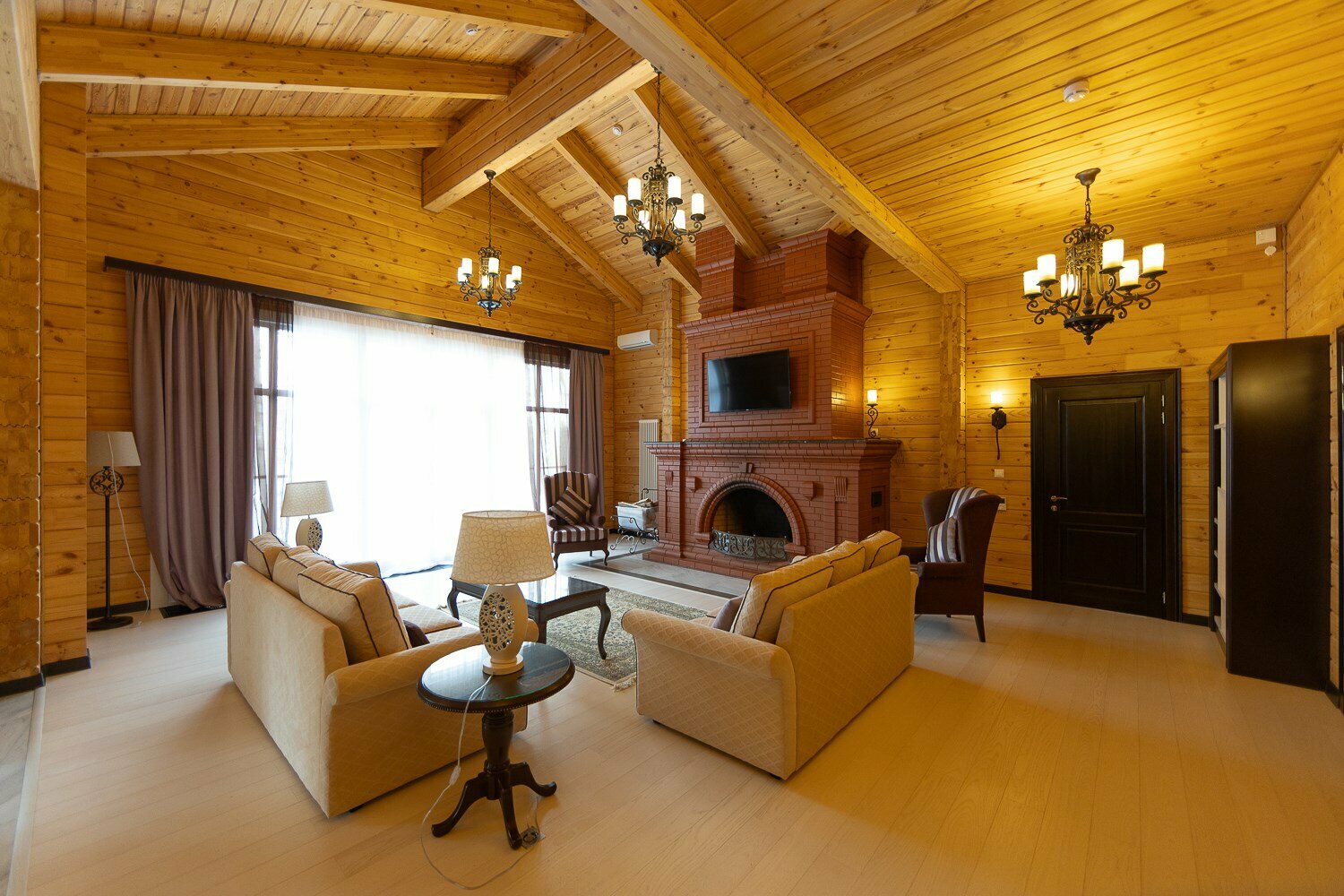 Коттедж №8 "Кольчугинский"