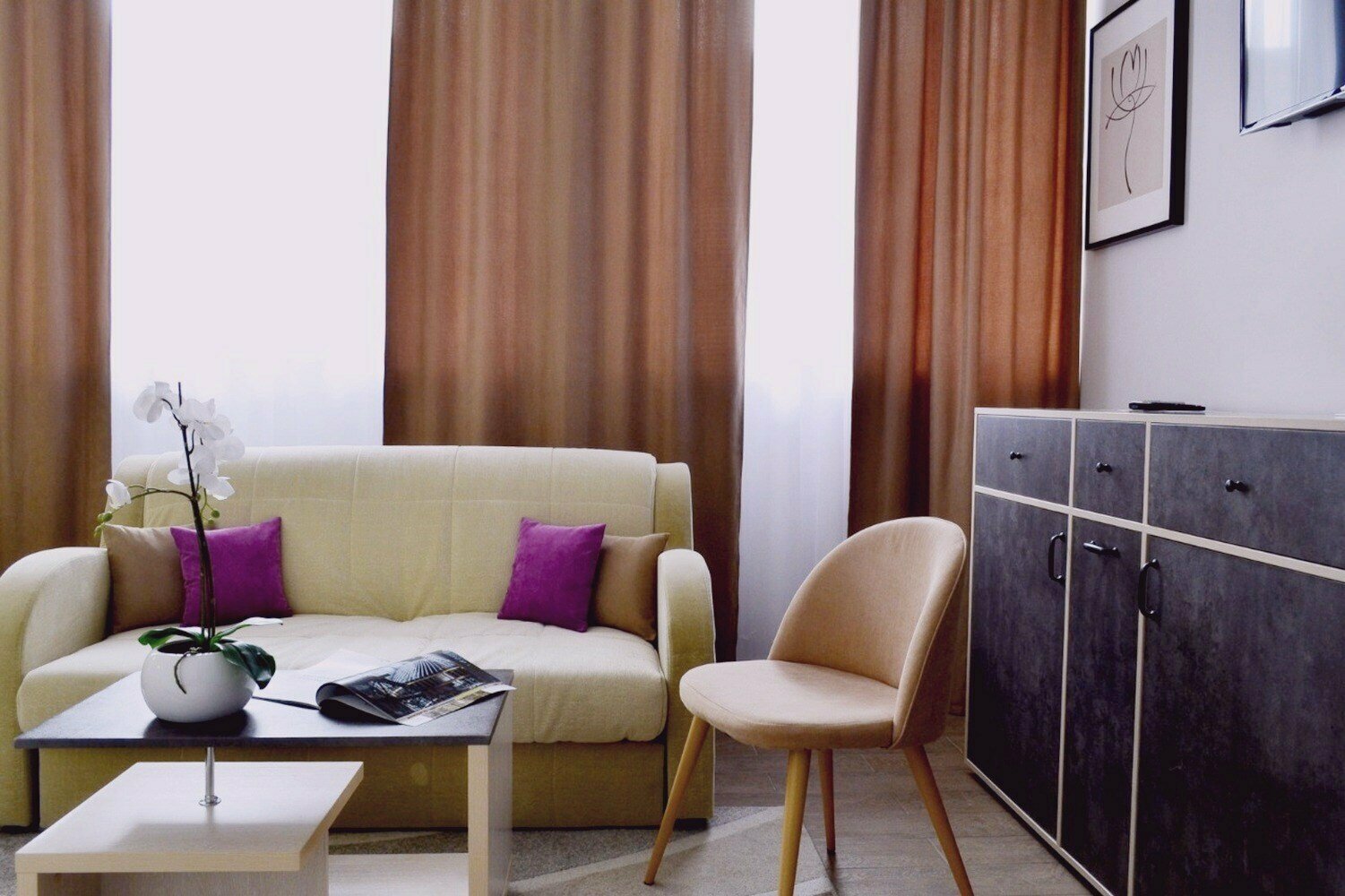 LUX (студио комфорт)