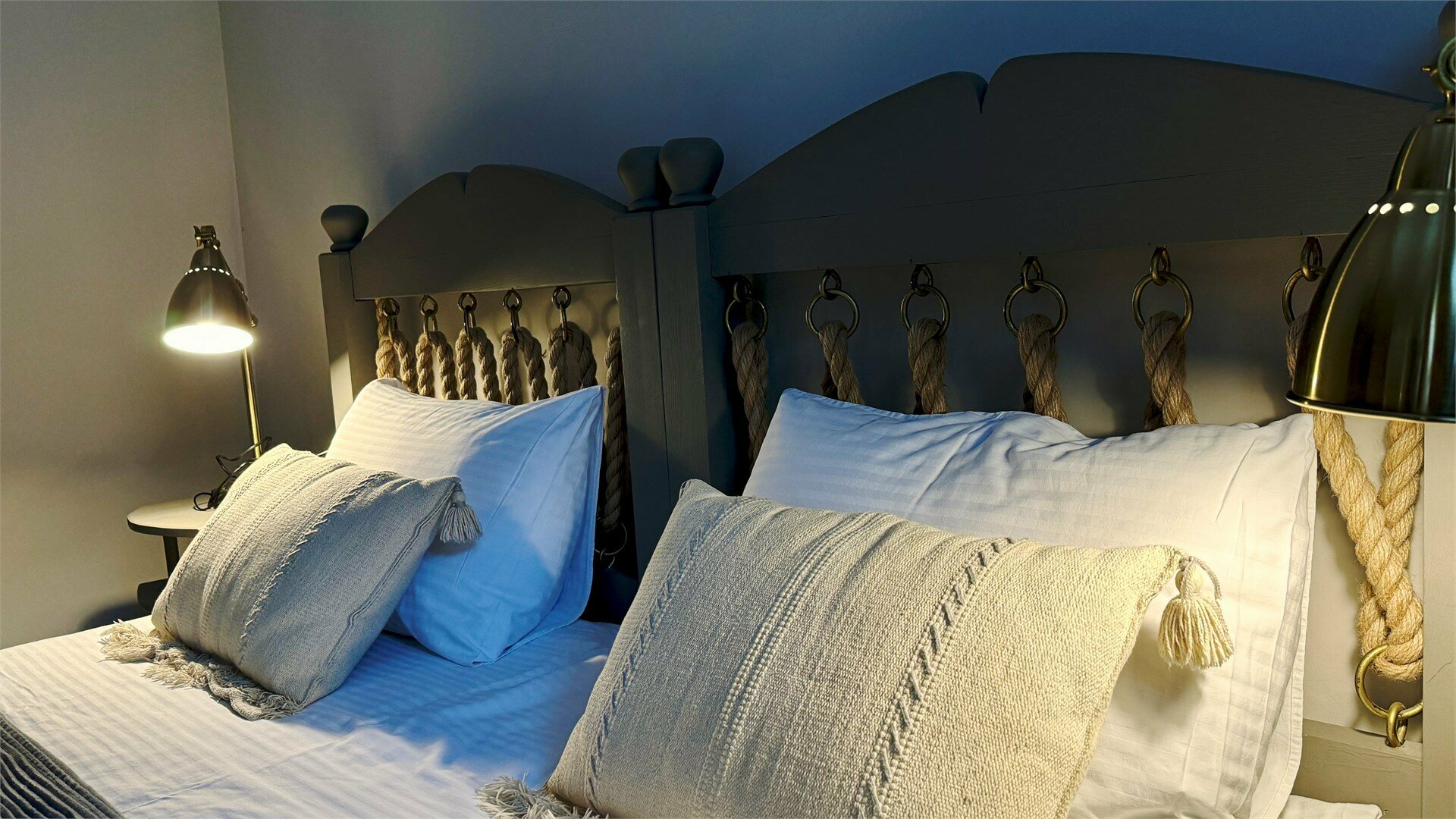 Улучшеный  Двухкомнатный Люкс