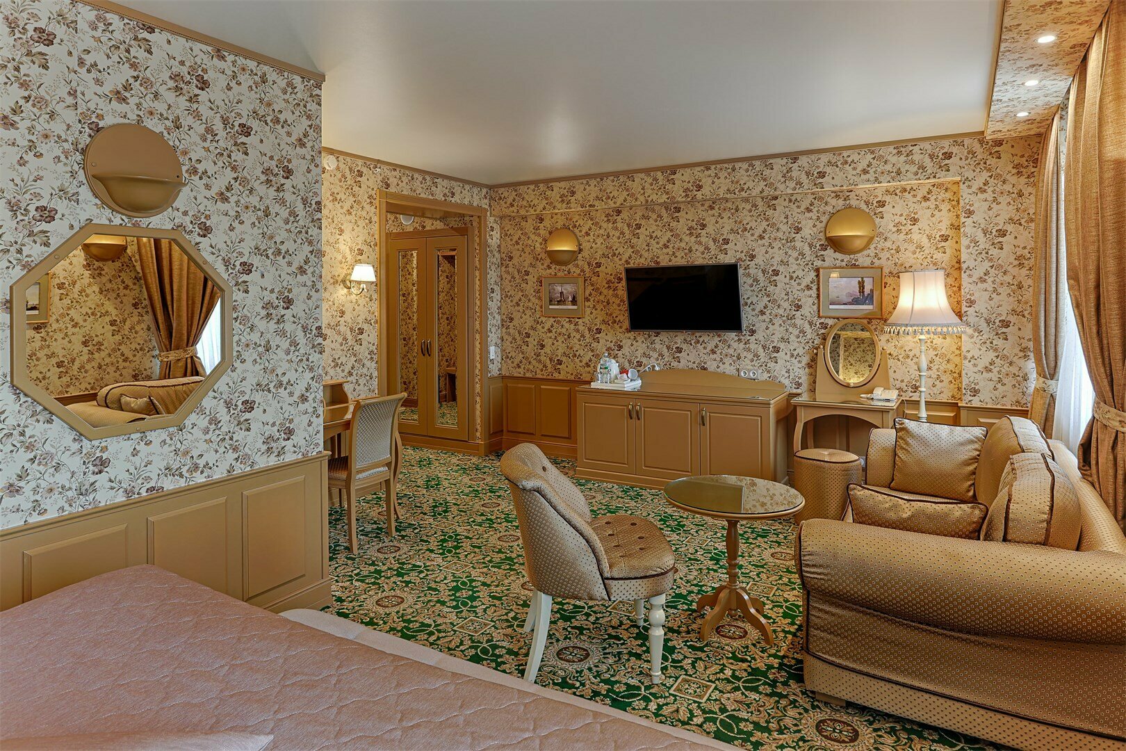 Джуниор сюит "Делюкс"