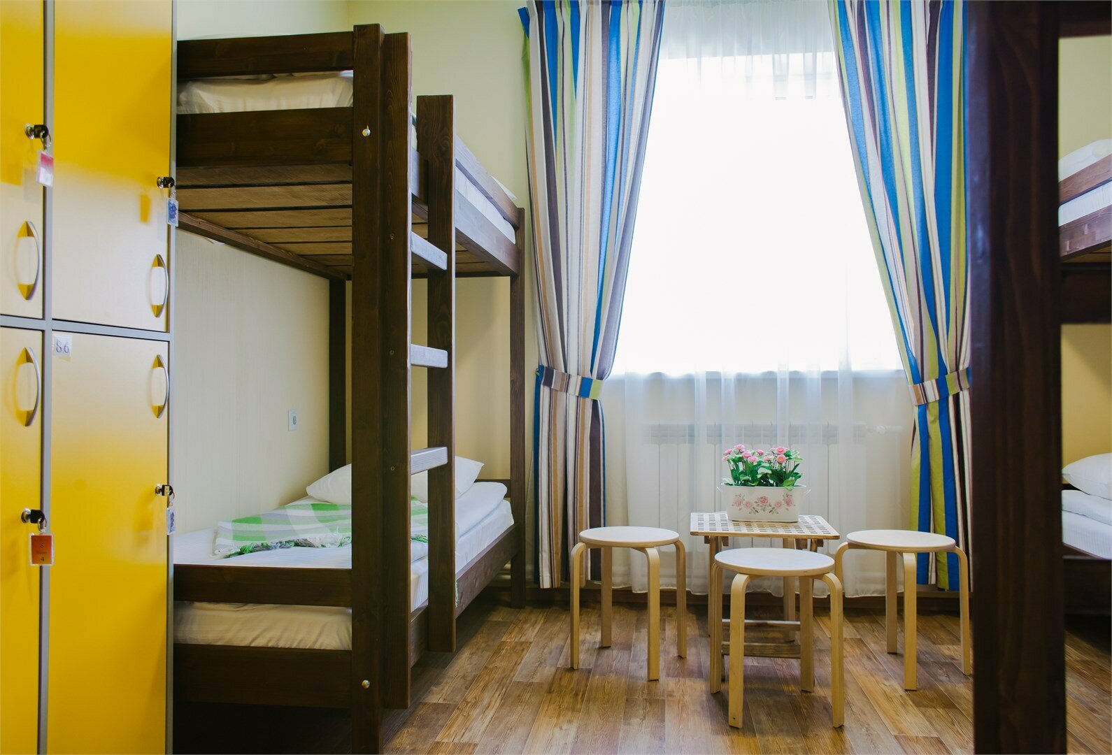 Кровать в общем номере ( Кубрик)