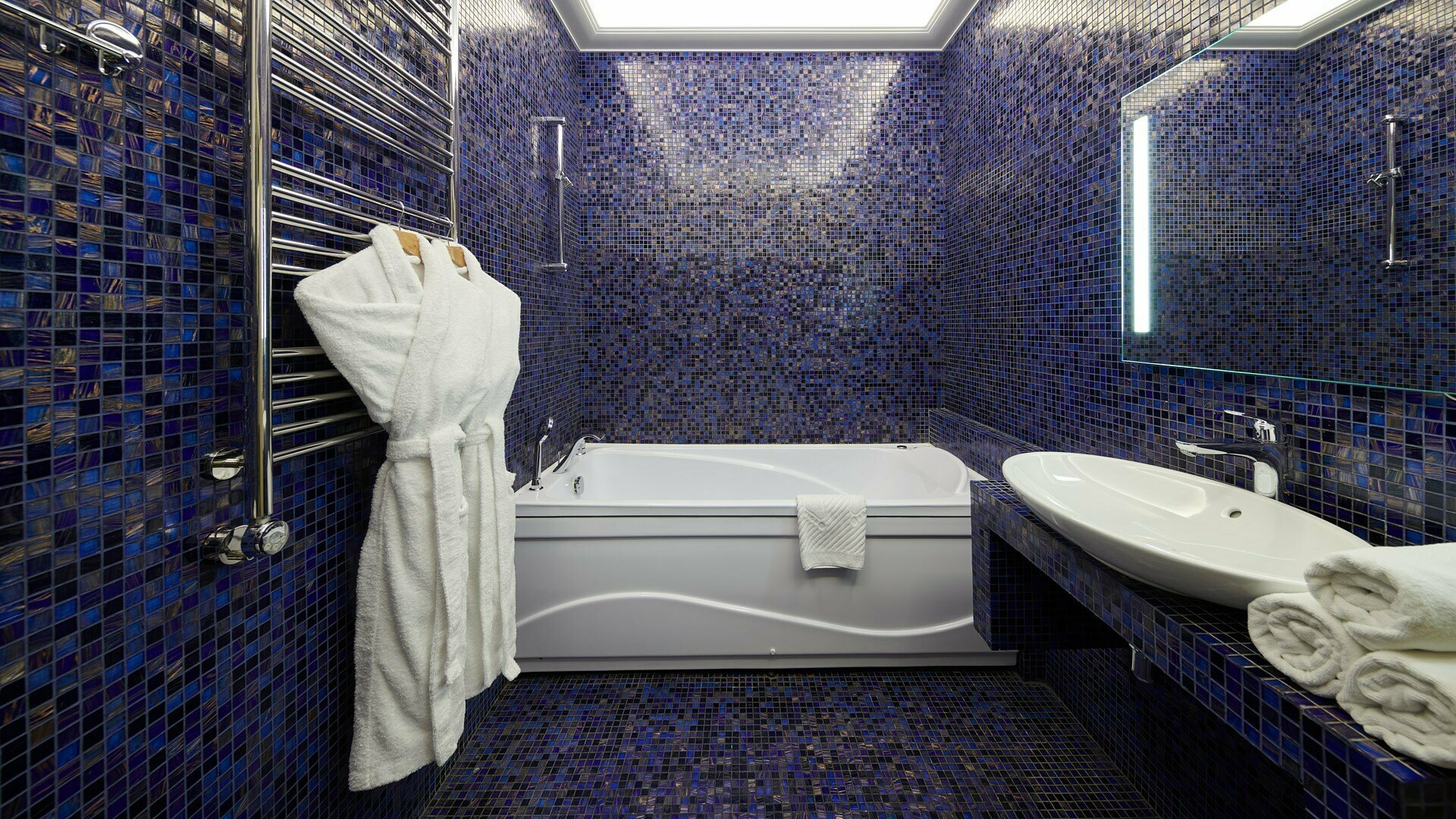 Номер Делюкс