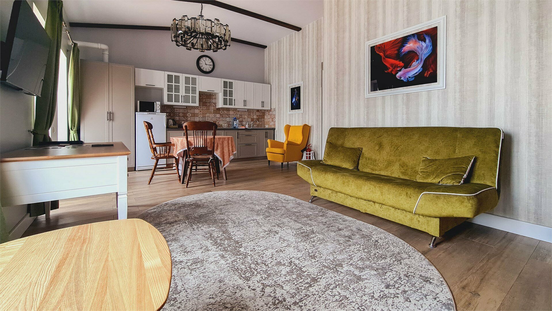 Дом - таунхаус с одной спальней  и гостиной