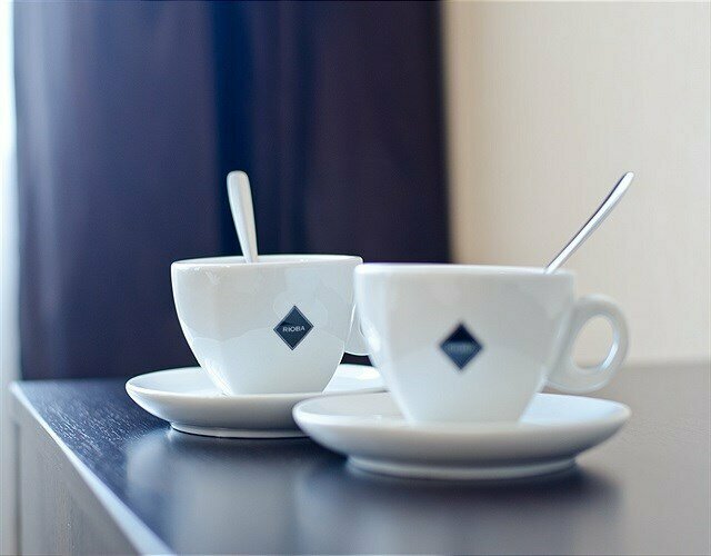 Джуниор Сюит