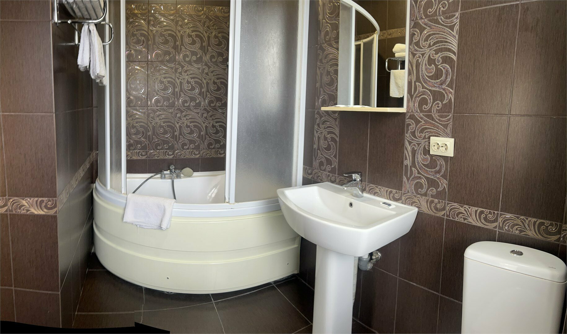 Улучшенный трехместный номер