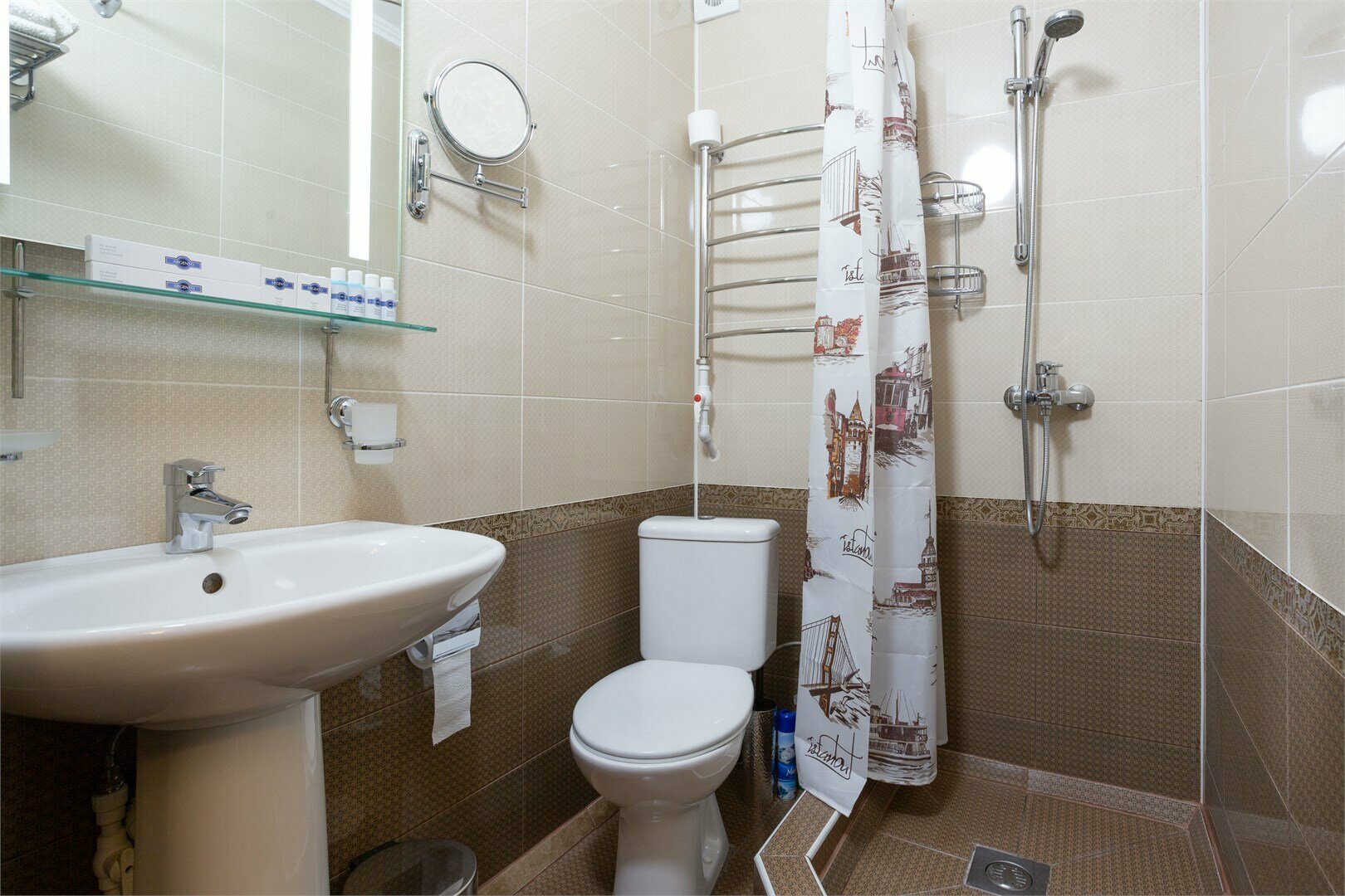 Стандарт с двуспальной кроватью