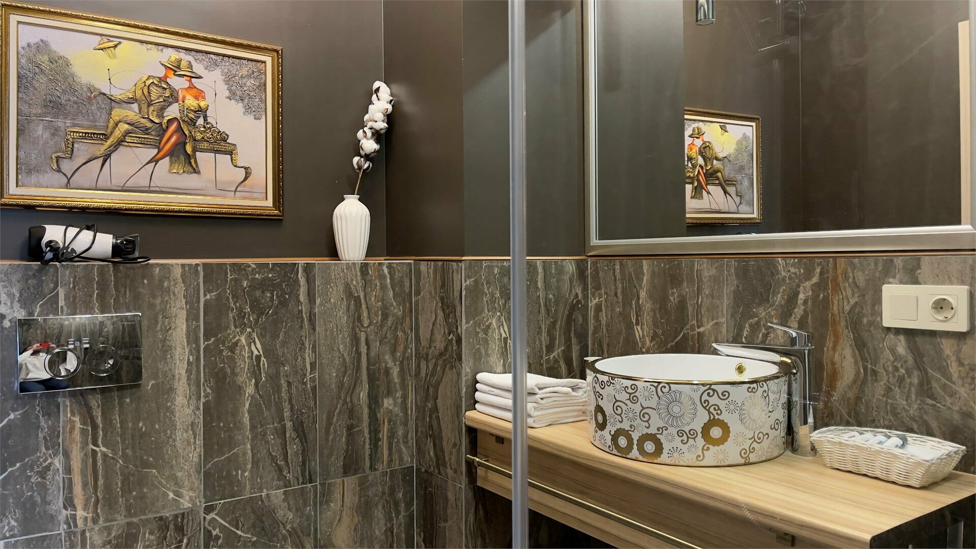 №5 ПОЛУЛЮКС CLASSIC (25 м²)