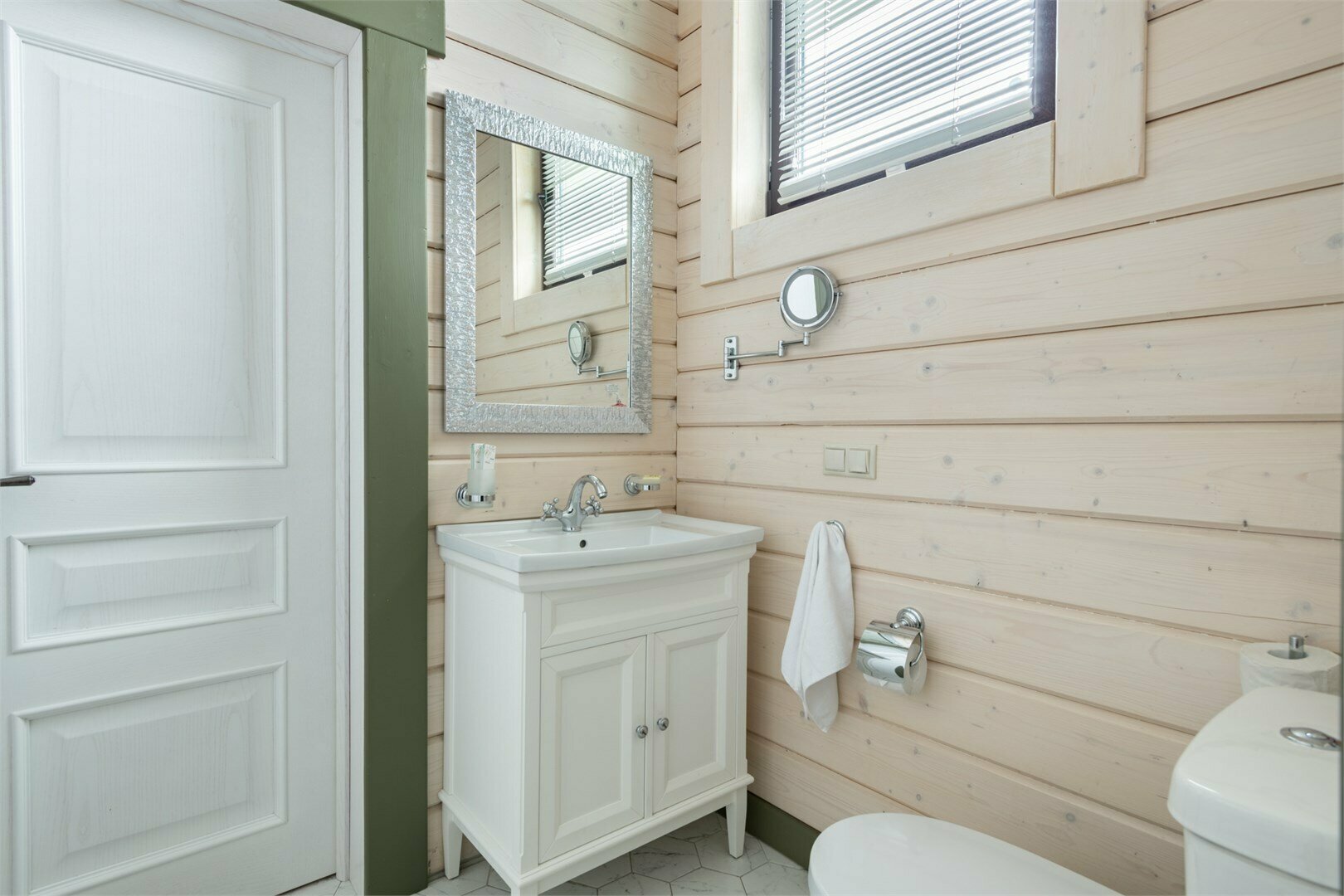 Коттедж "Солнечный зайчик" (2 спальни)