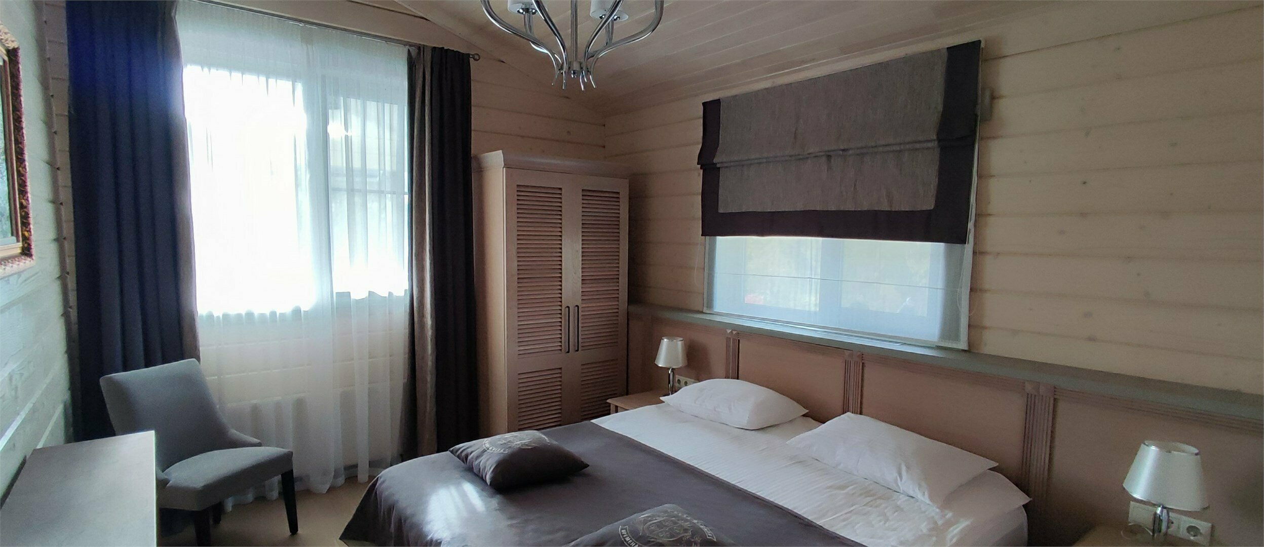 Коттедж "В гостях у осени" (3 спальни)