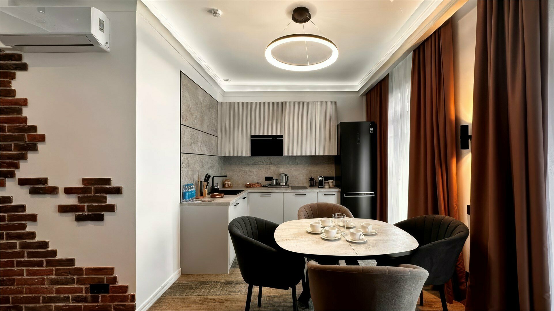 Видовой deLUX