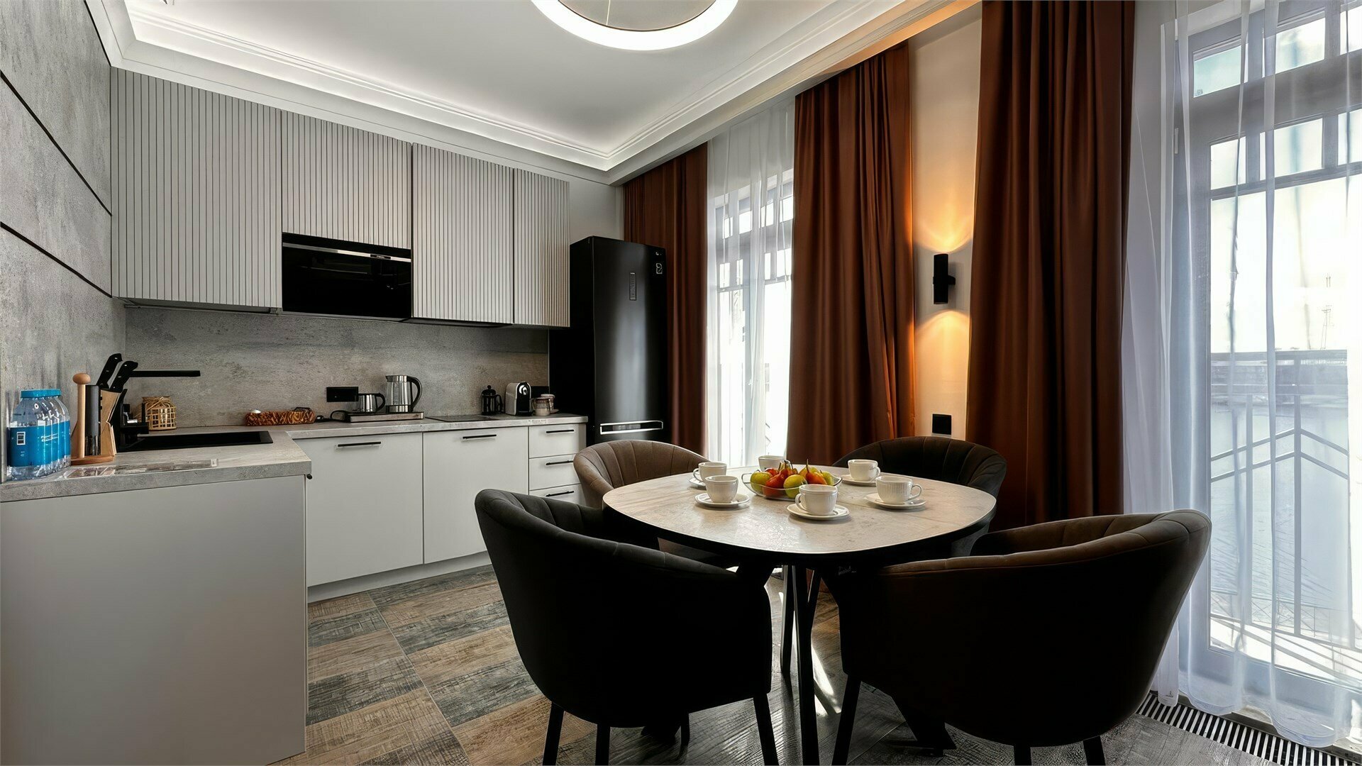 Видовой deLUX