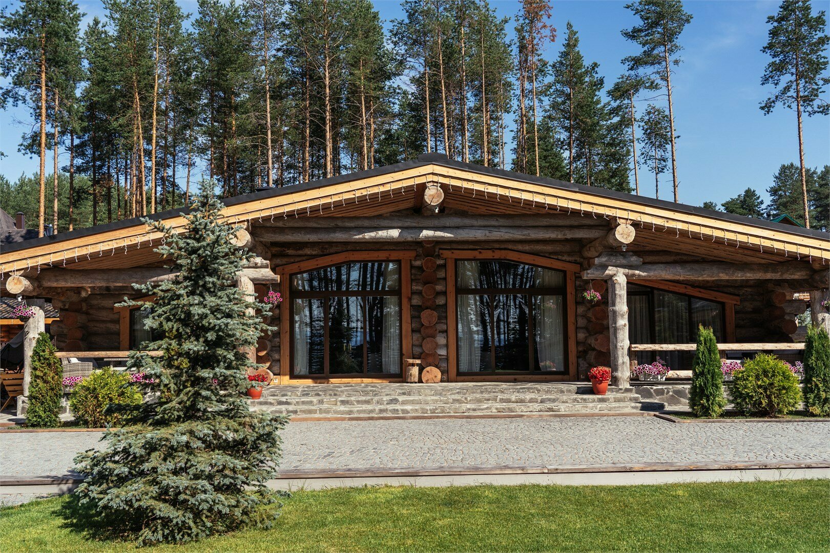 Коттедж Люкс