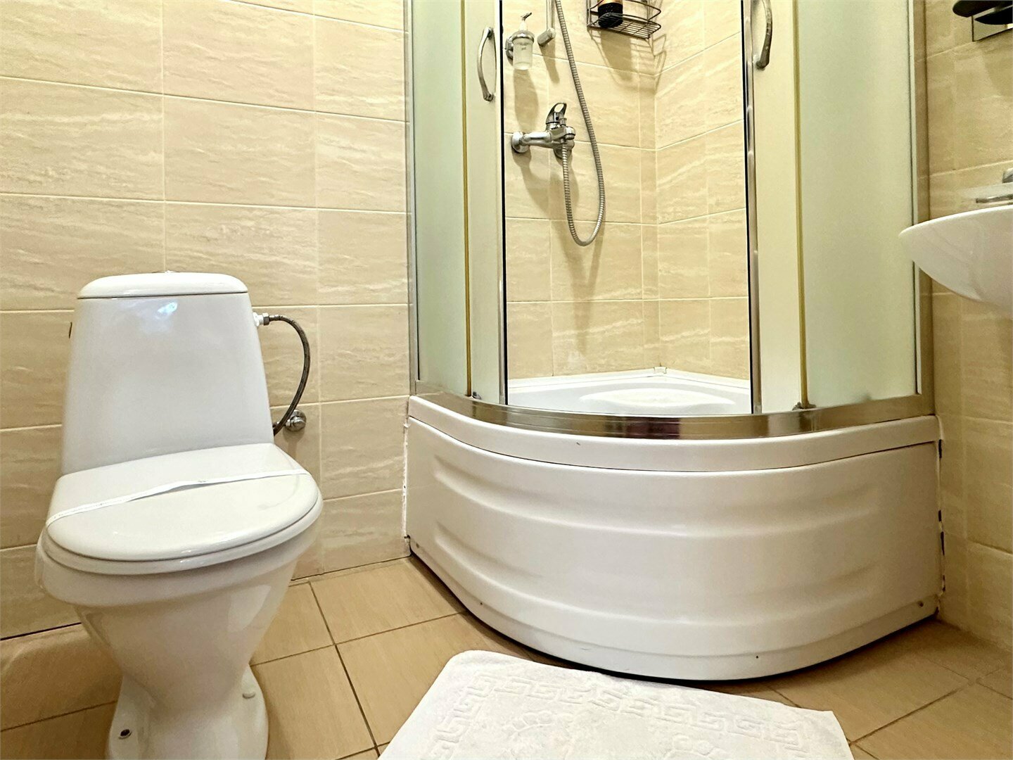 Люкс с видом на бассейн