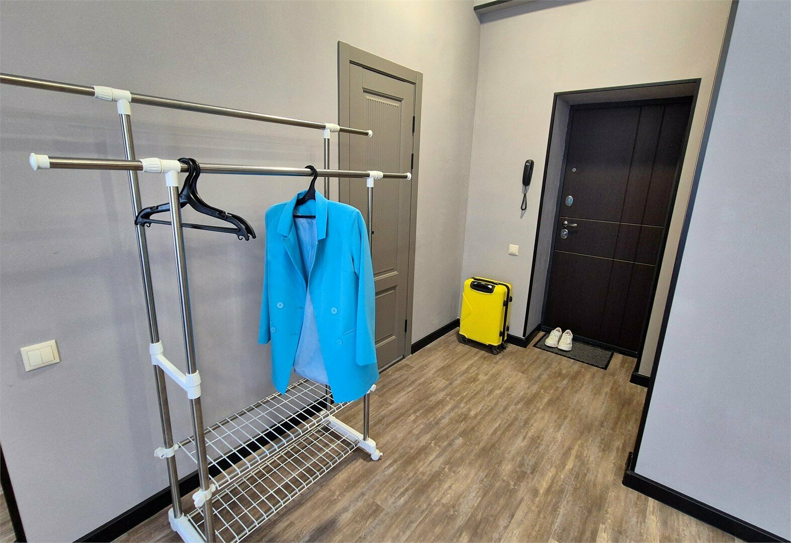 Студия Трехместная