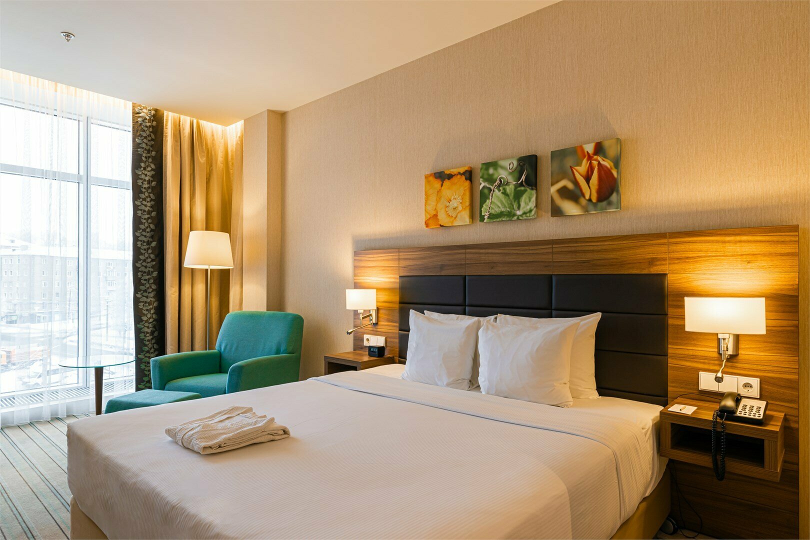 Супериор с панорамными окнами