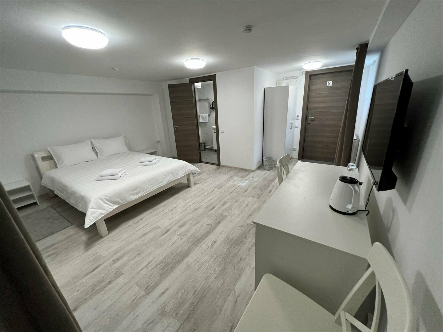 Новый корпус двуспальная кровать - цокольный этаж