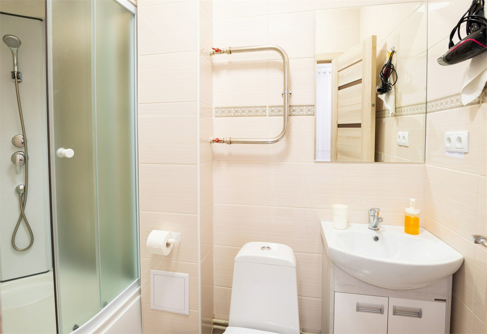 Семейный двухкомнатный четырехместный полулюкс