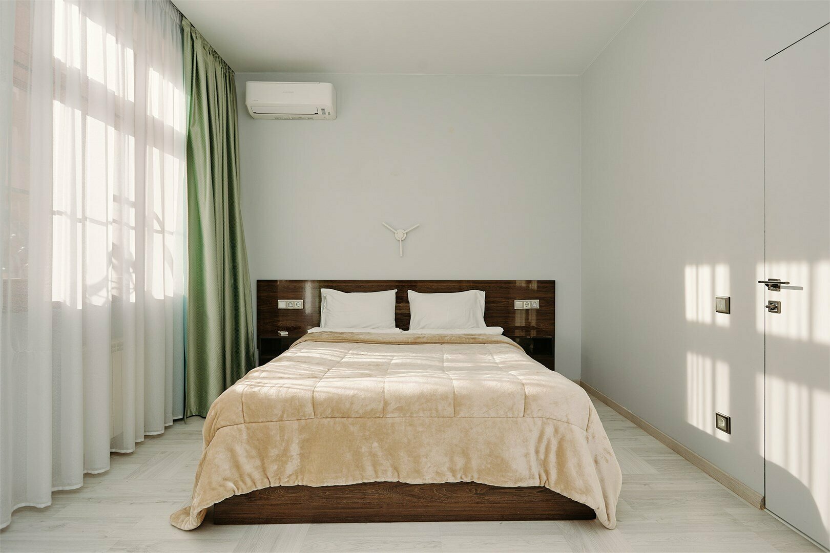 Апартаменты 56 с романтичным интерьером