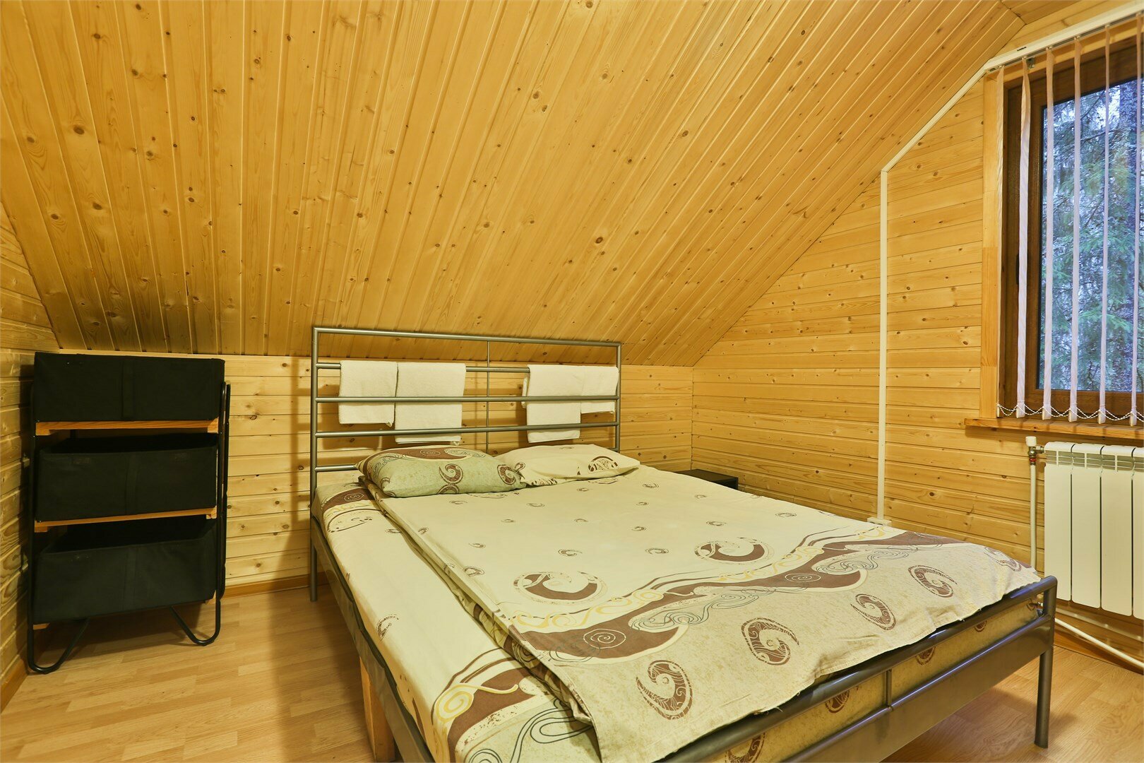 Коттедж № 10 (8 мест)