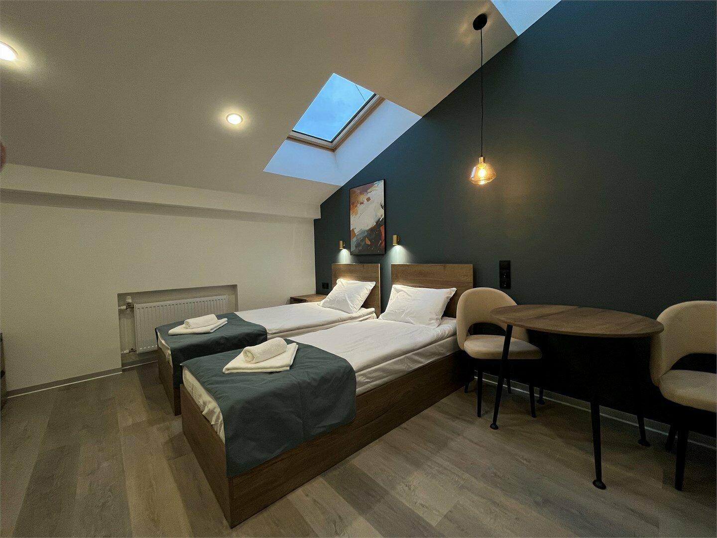 Студия Комфорт Мансарда с 2 раздельными кроватями