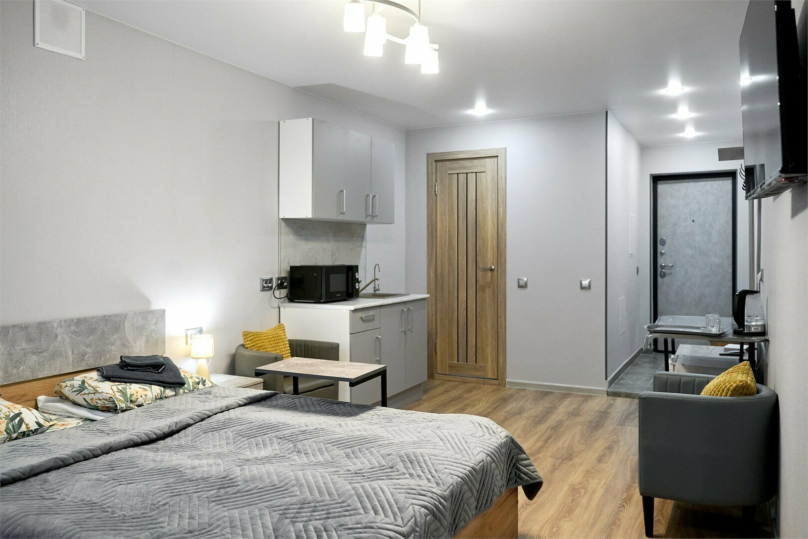 Комфорт (с камином и креслом-кроватью)