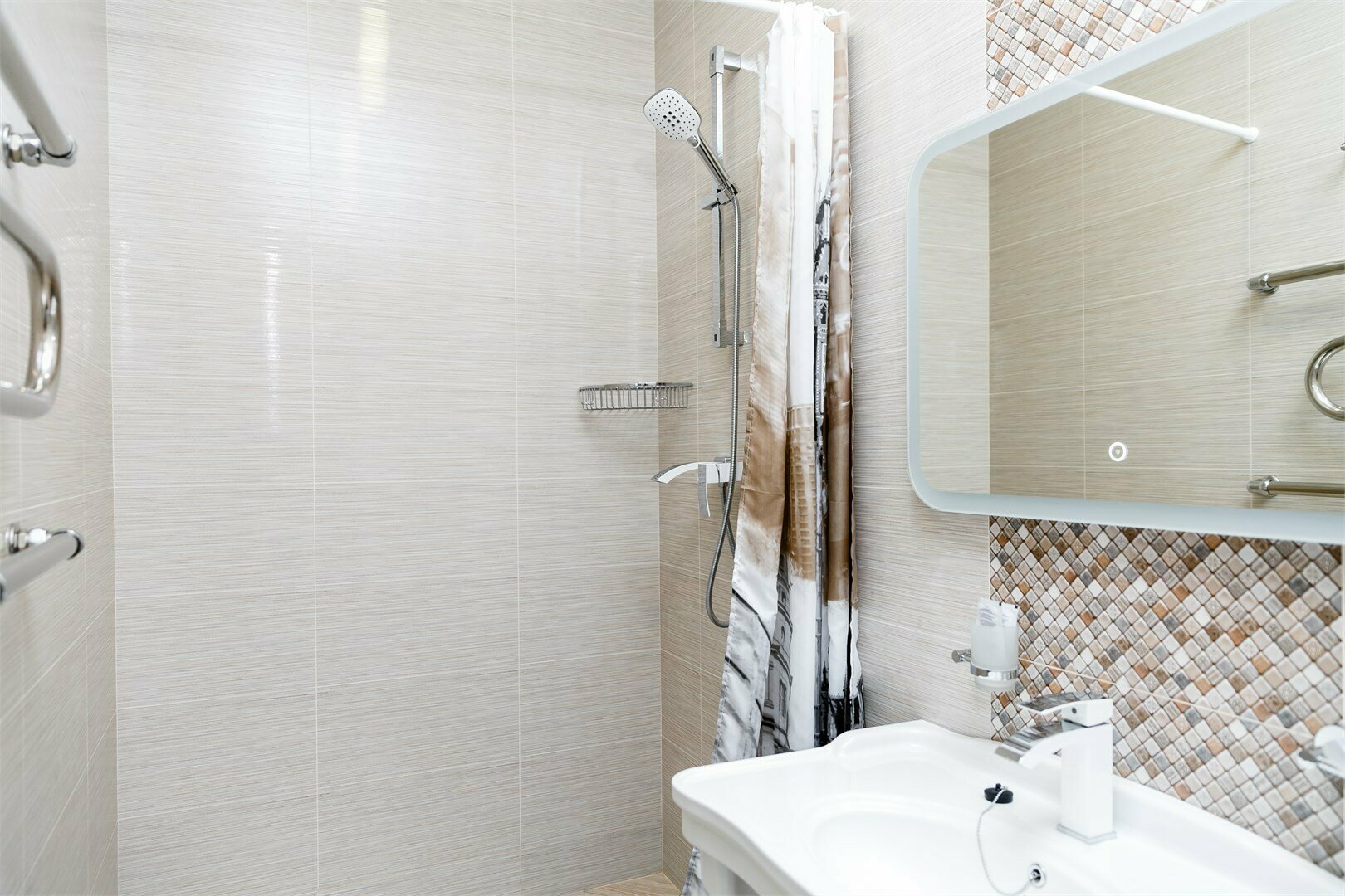 Делюкс двухместный с 1 кроватью