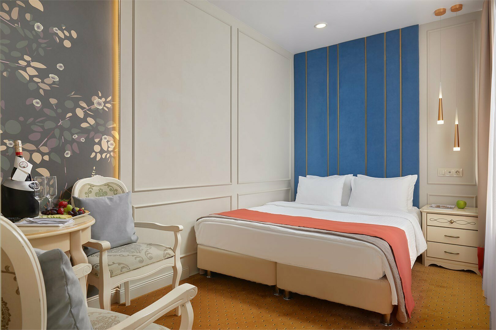 Улучшенный люкс