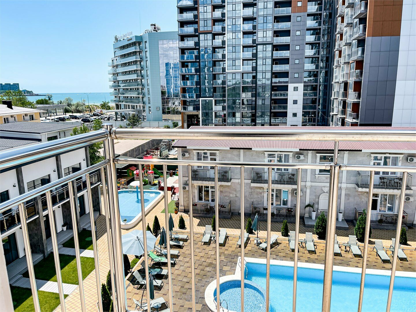 Семейный номер Мансарда 4 этаж (база 3 чел.)