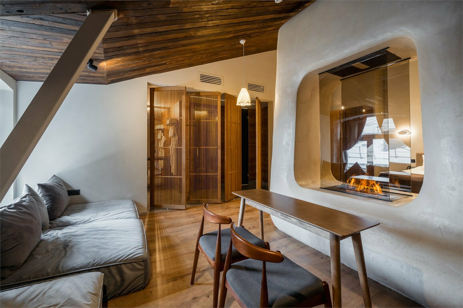 Люкс с камином