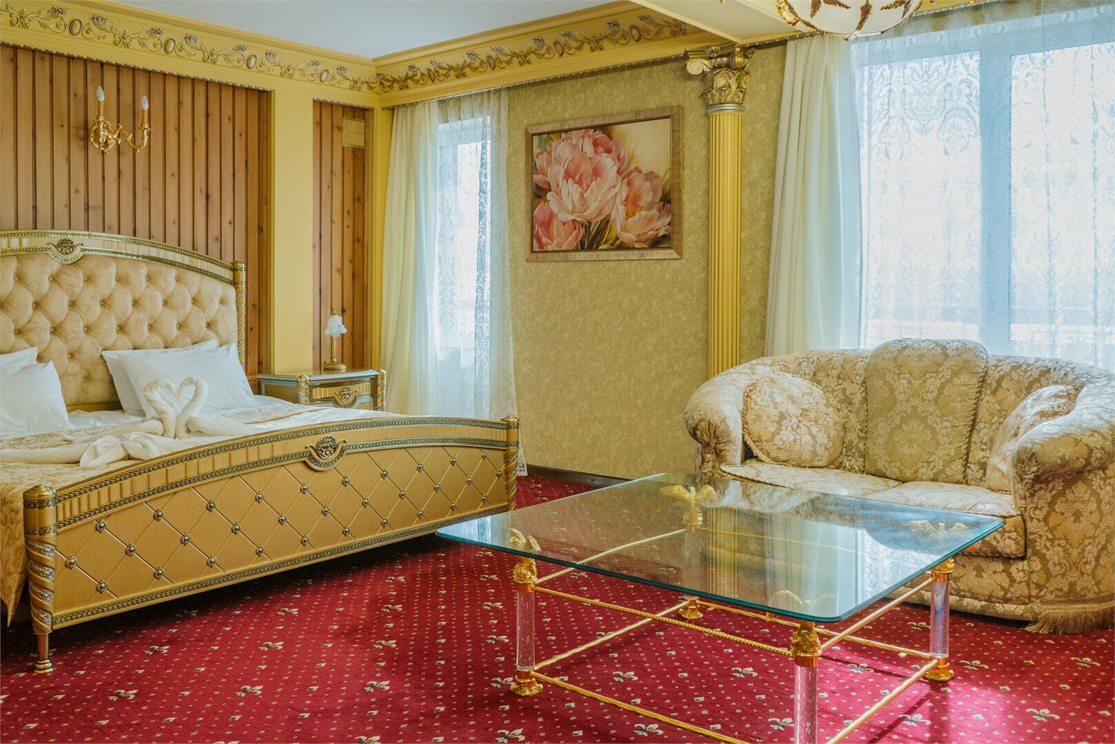 Высшая категория Джуниор Сюит "Премиум"- Двухместный DBL с балконом, с видом на Байкал