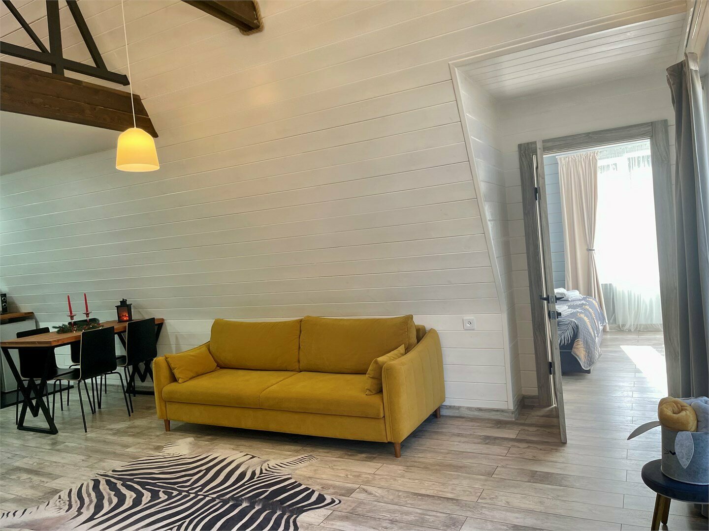 Коттедж с видом на озеро