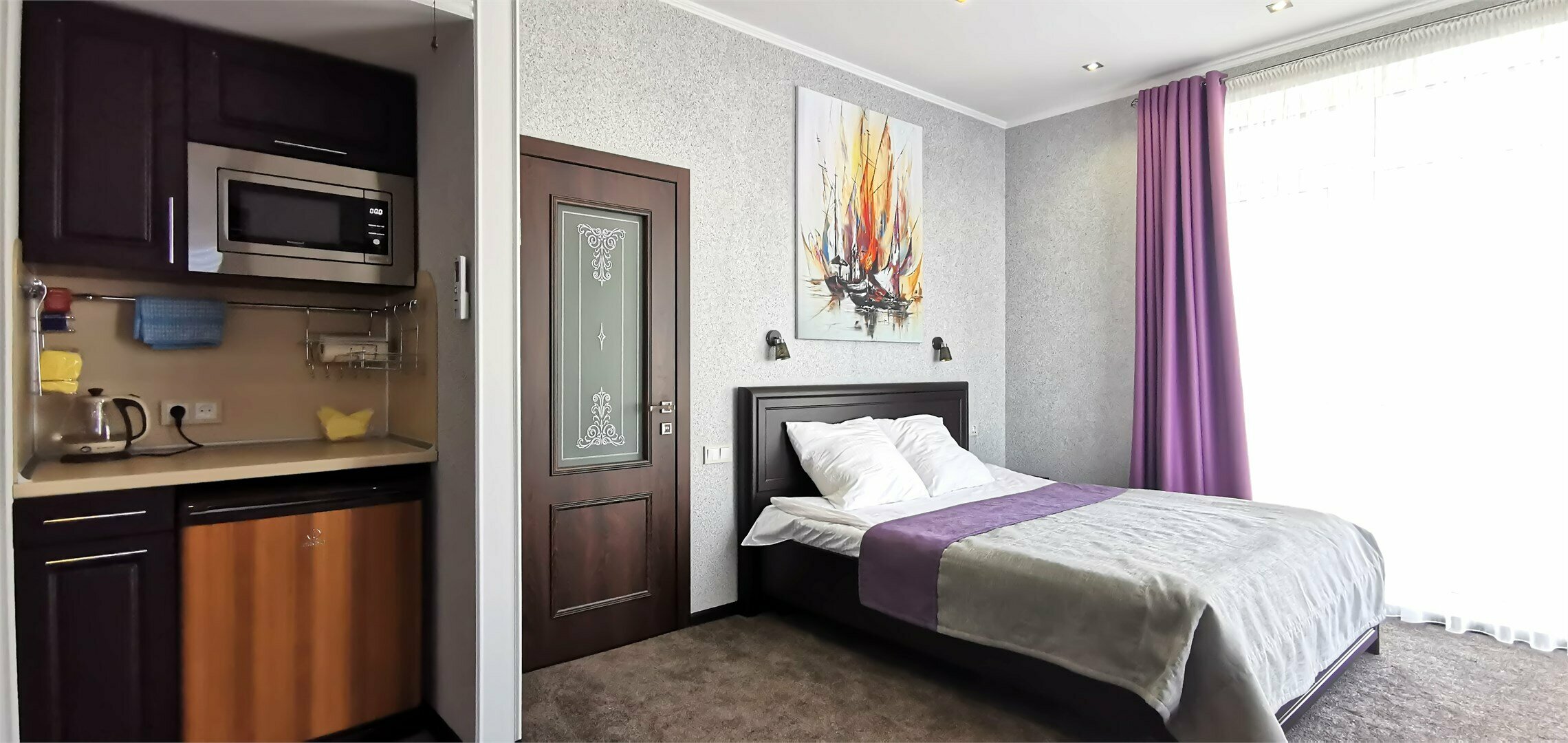 Номер с видом на двор и парк XL-4