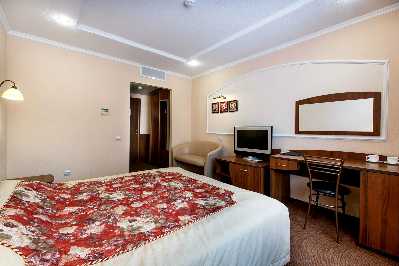 Однокомнатный улучшенный (Первая категория)