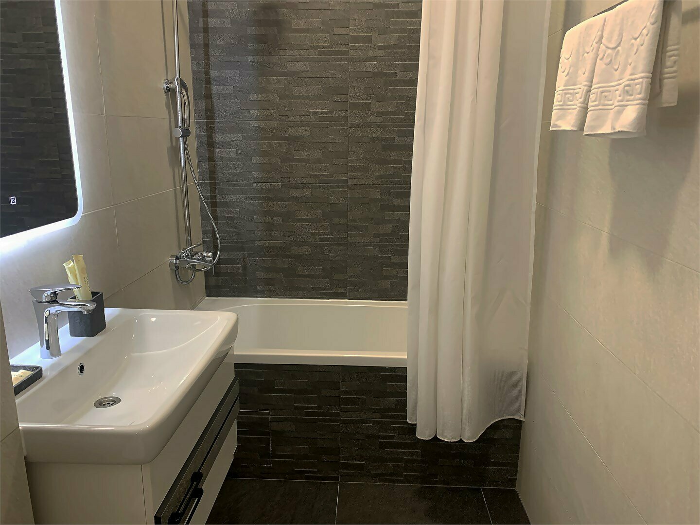 Двухкомнатный НА ВЫСОТЕ