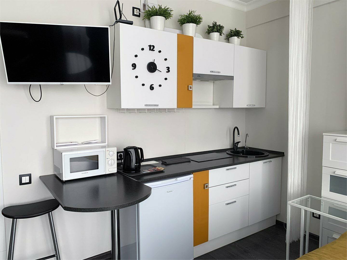 Студия 24 этаж СТАНДАРТ-ЭКОНОМ