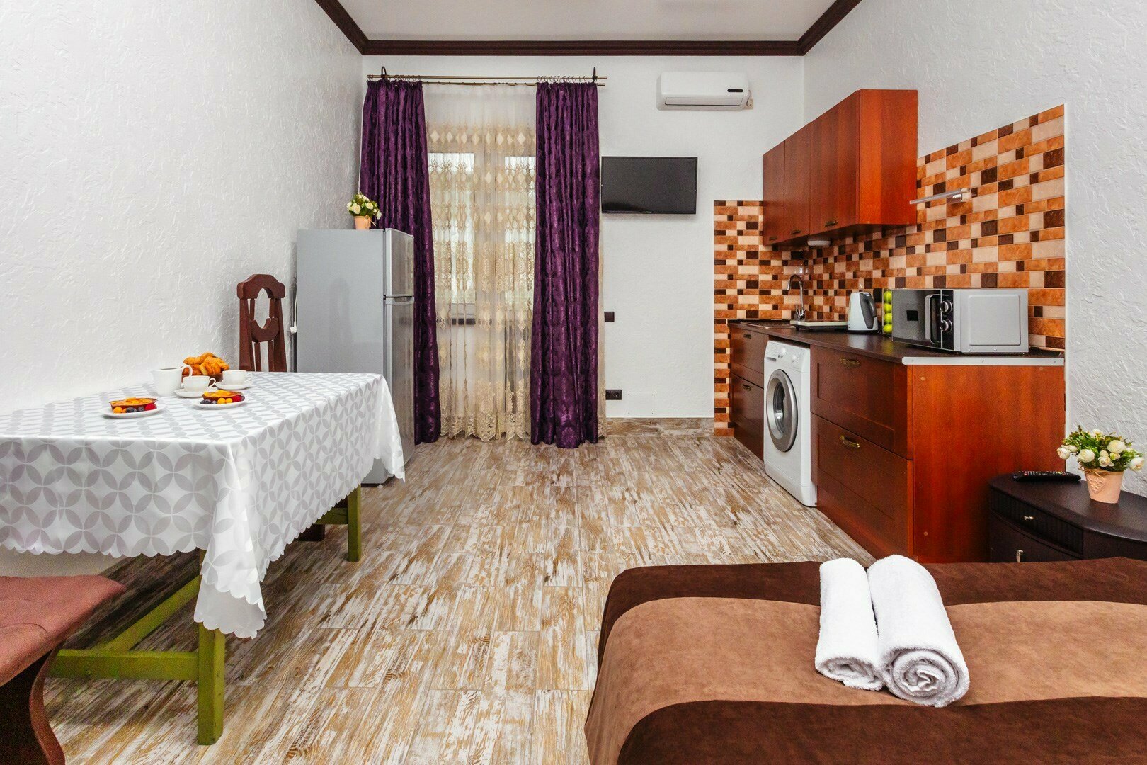 Апартаменты №222 / №223