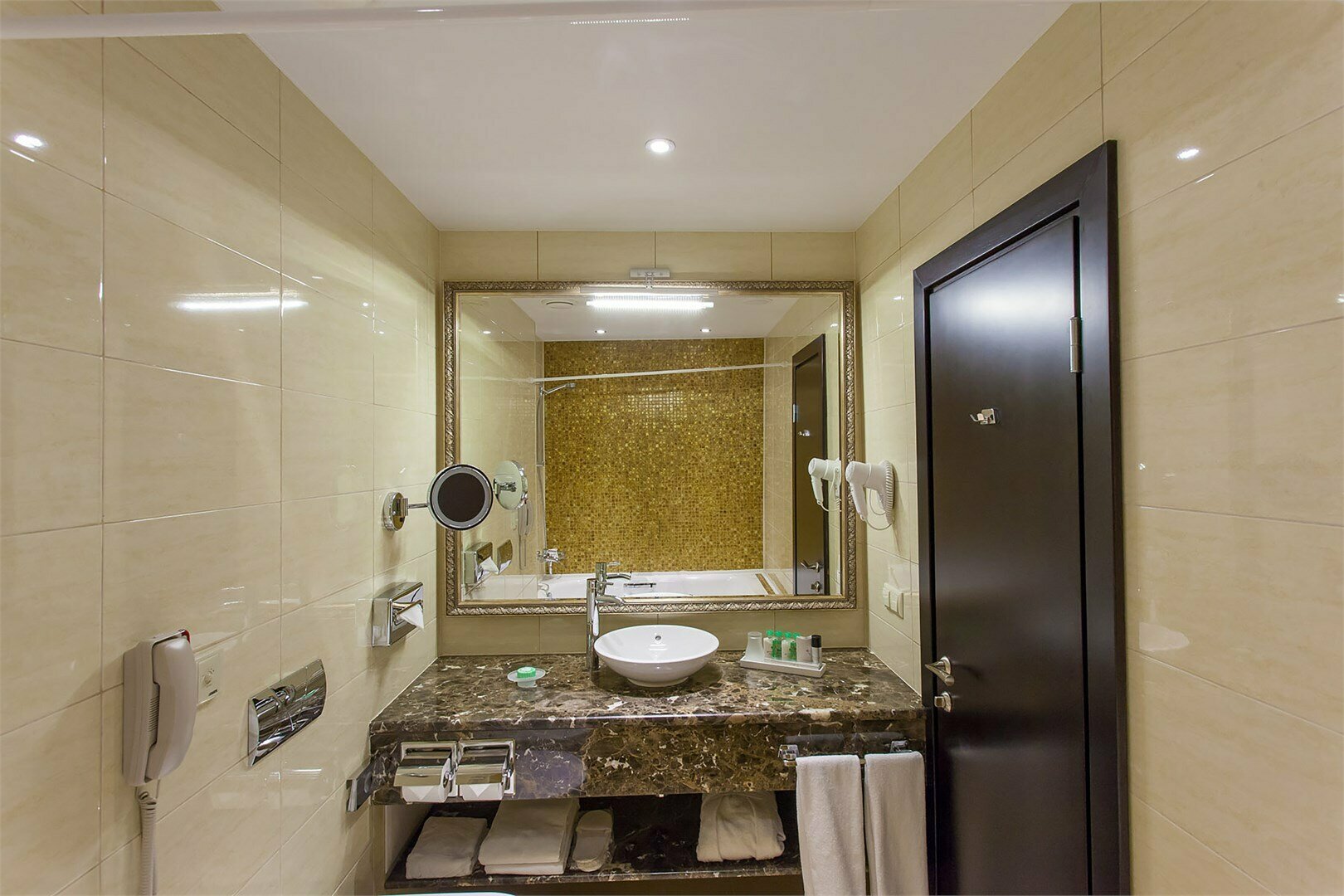 Люкс двухкомнатный