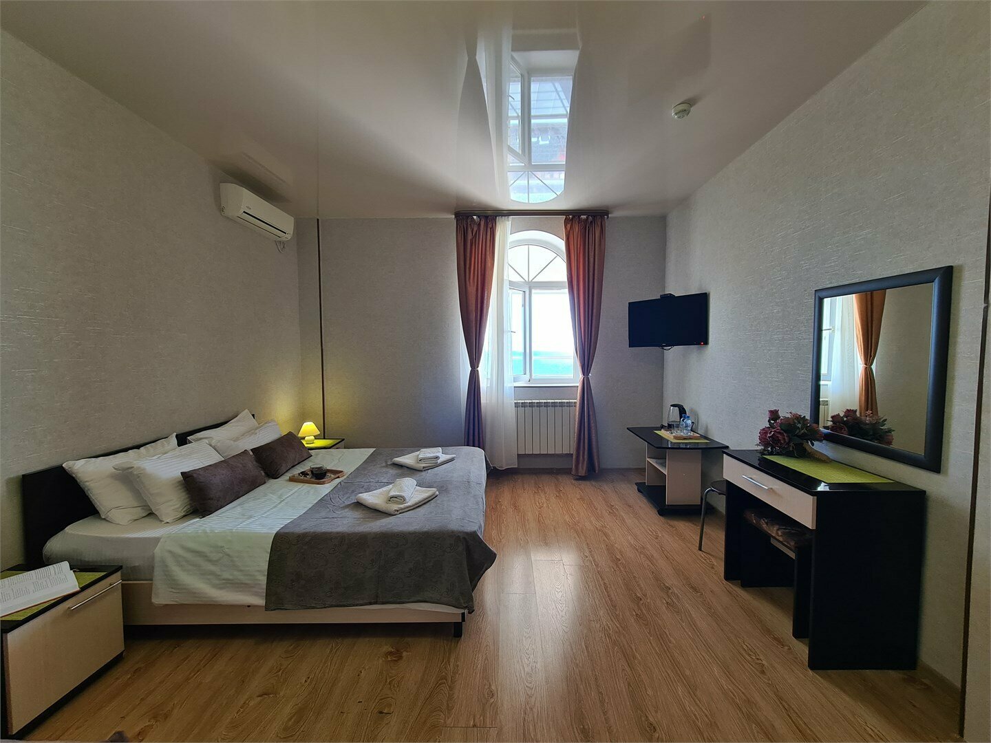 Улучшенная семейная комната вид на море