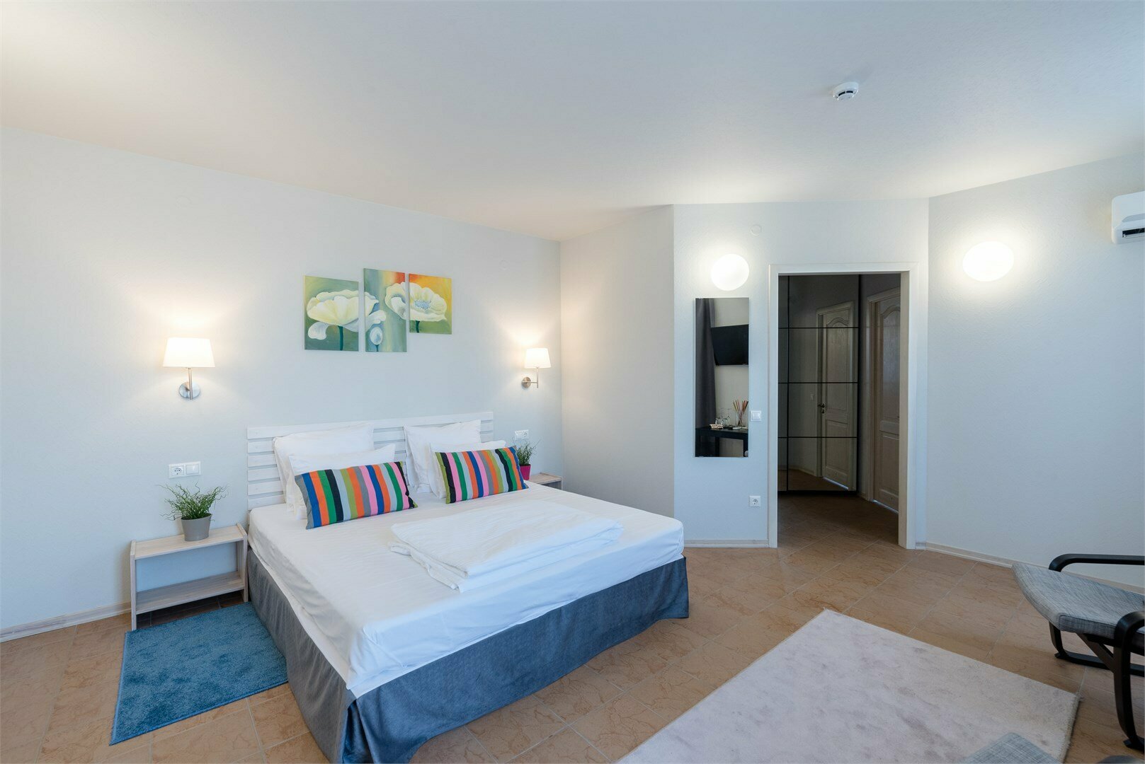 Комната двухместная с двухспальной кроватью