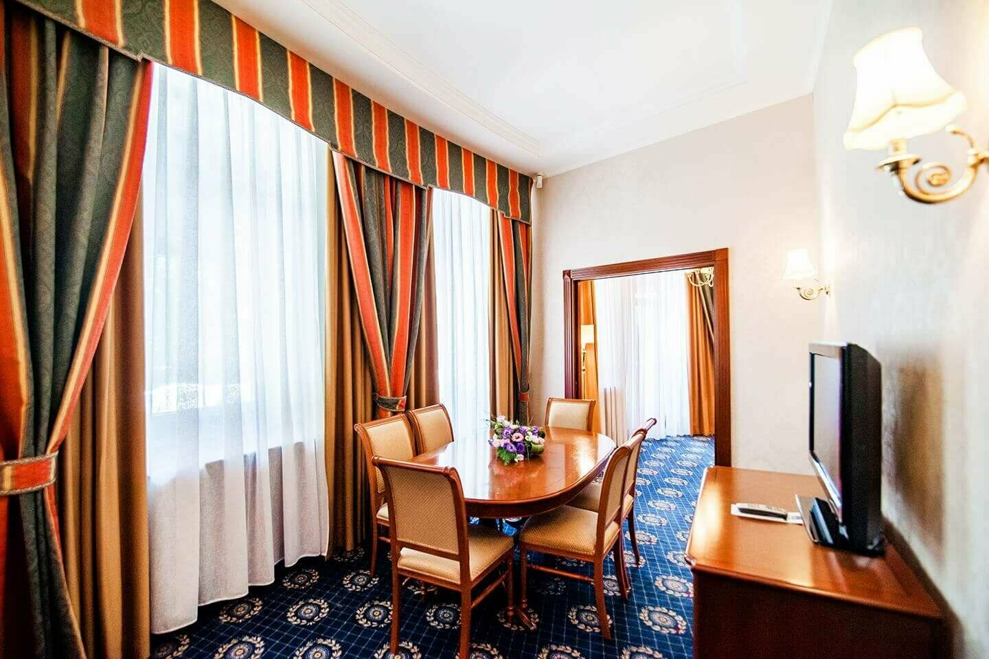 Апартамент «Иван Айвазовский»