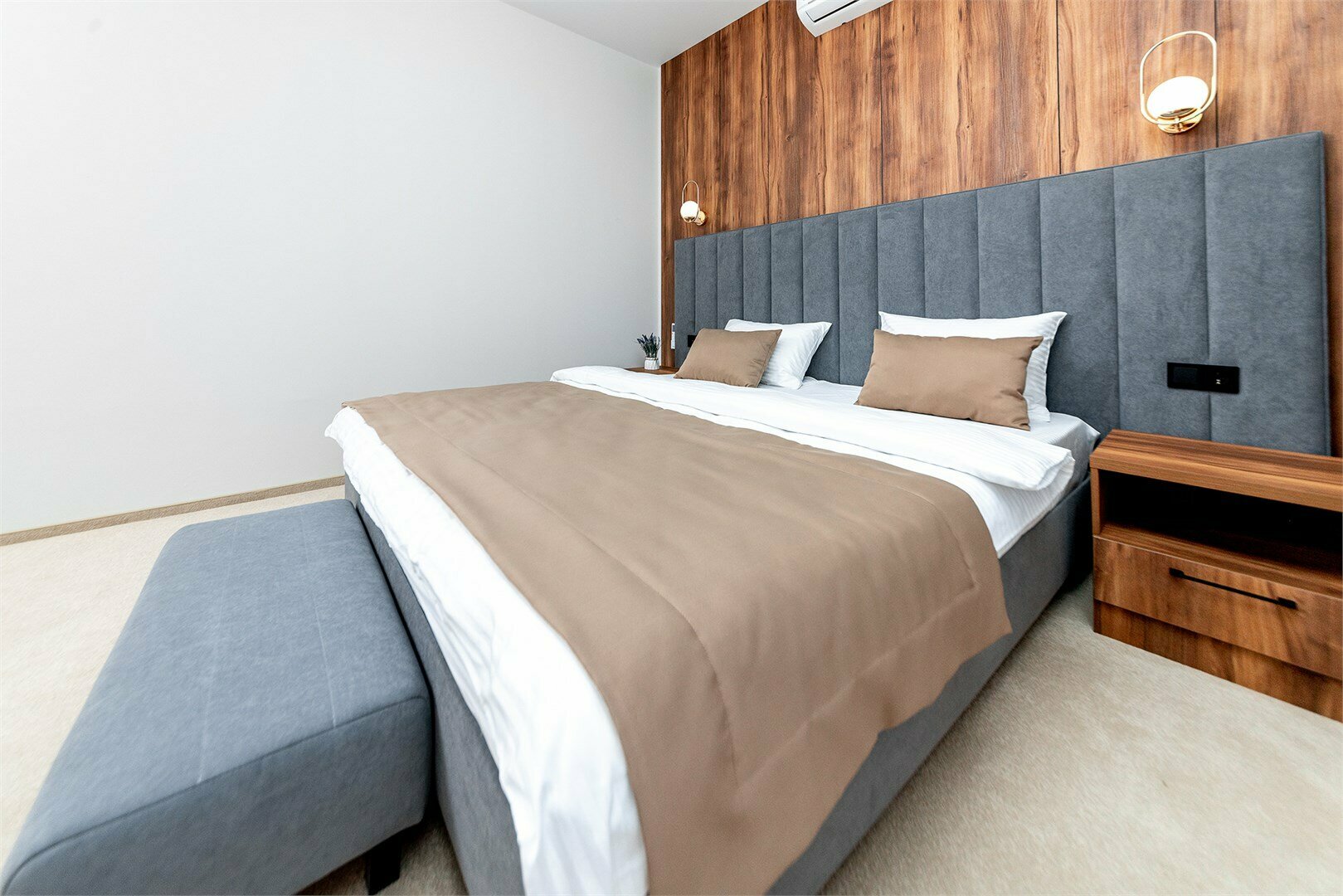 Джуниор сьют улучшенный с террасой