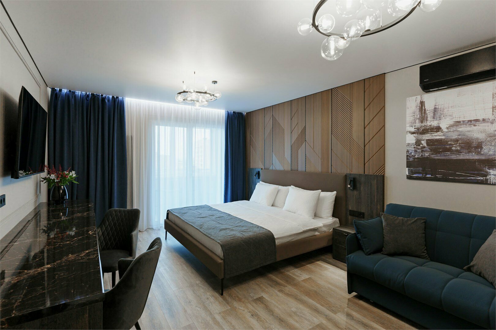 № 2 Бизнес (вид на море)