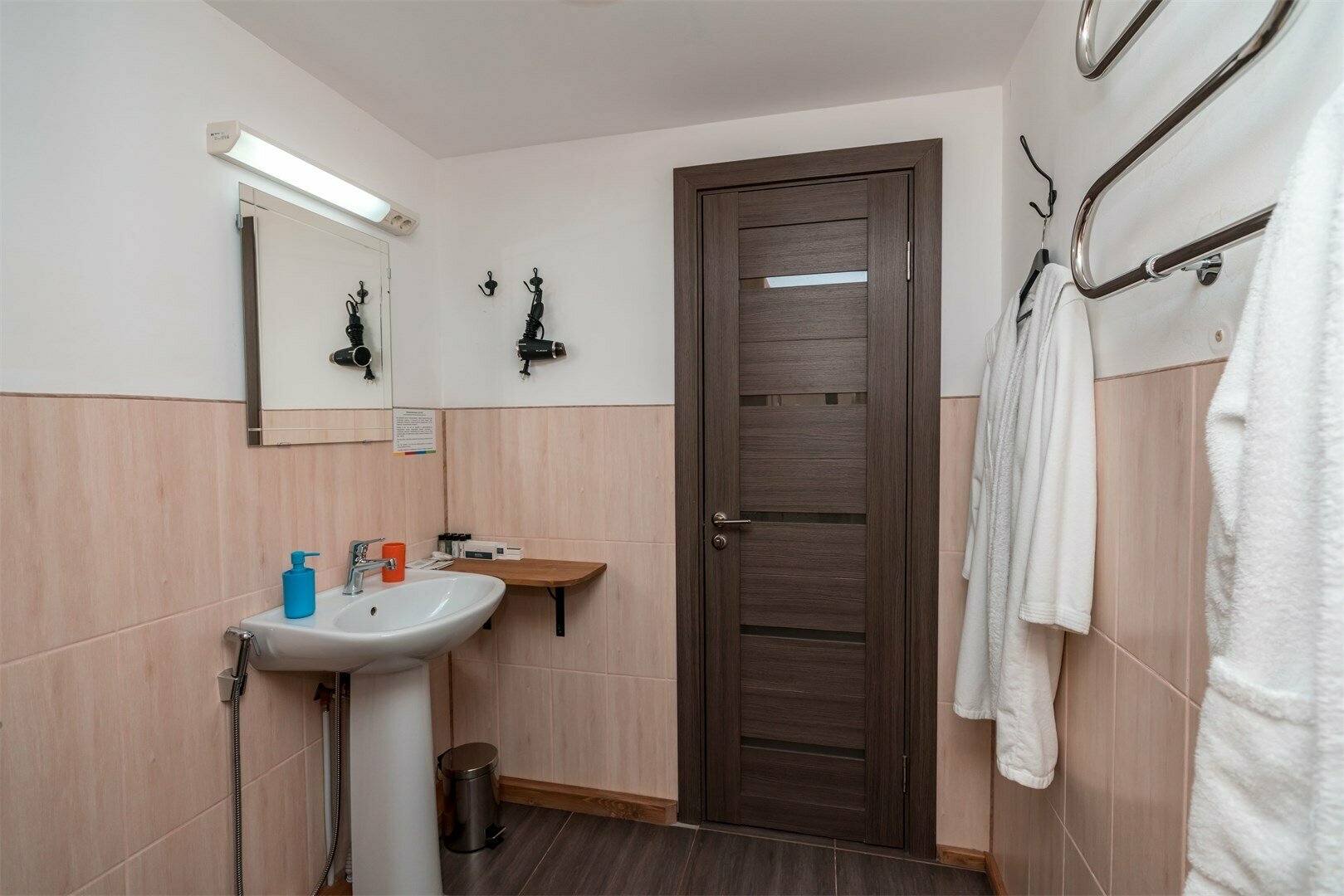 Номер Комфорт с двуспальной кроватью Норвежская деревня