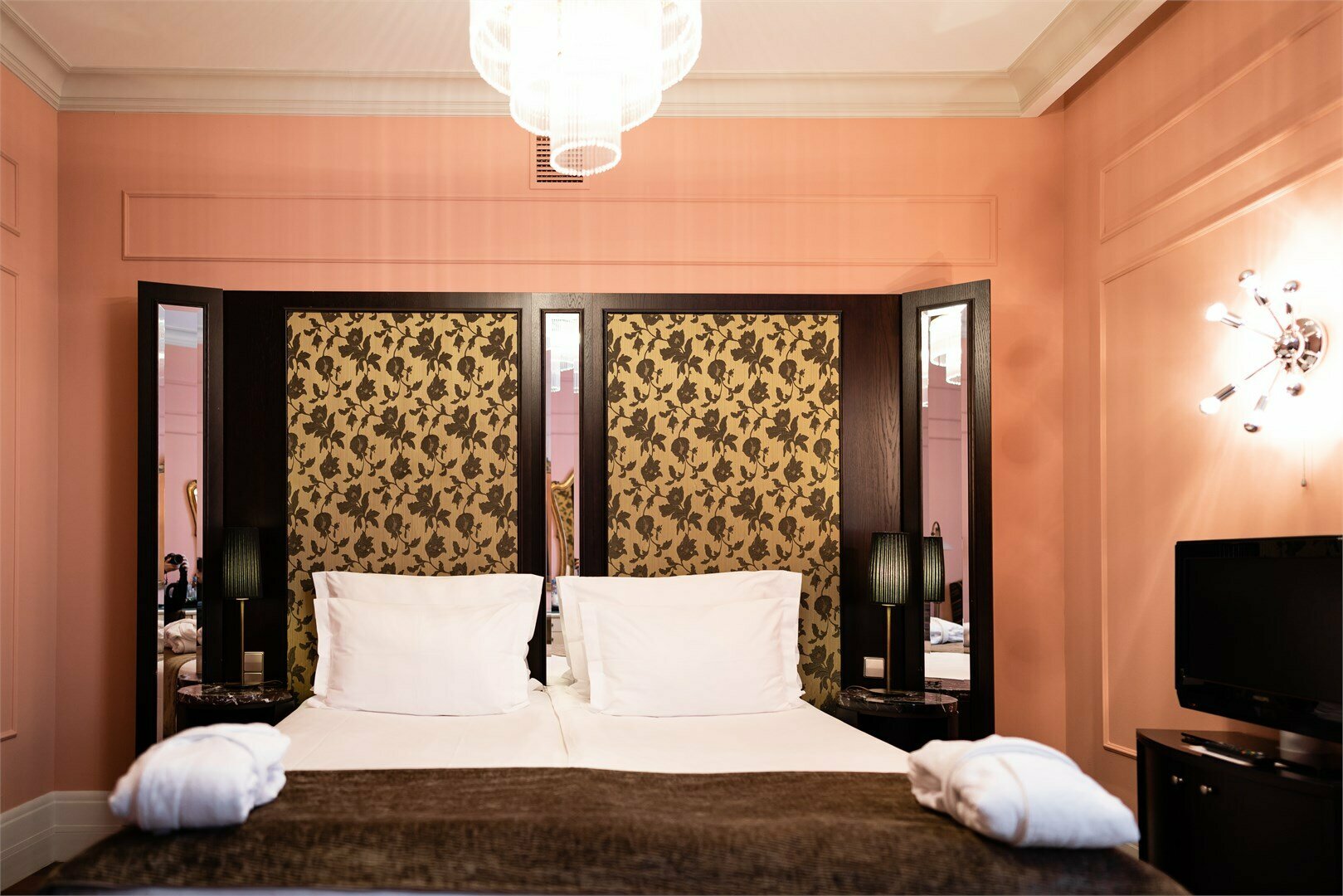 Стандартный номер с видом во внутренний двор