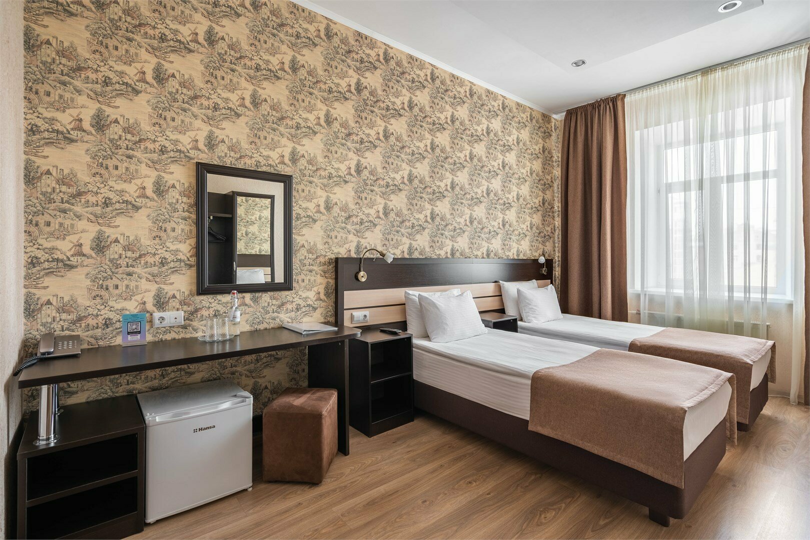 Джуниор Сюит с 2-мя ванными комнатами