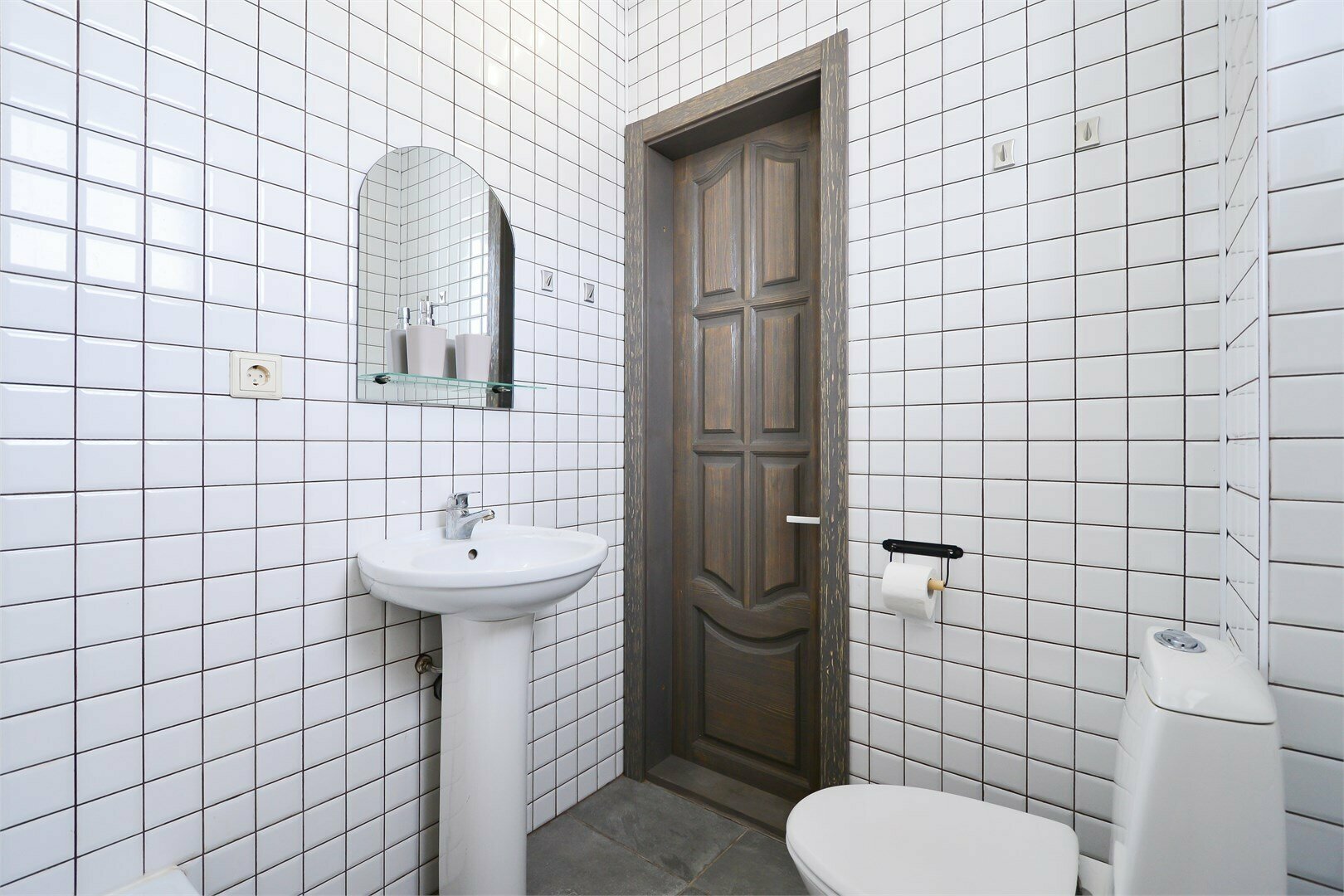 Четырехместный номер с собственной ванной комнатой