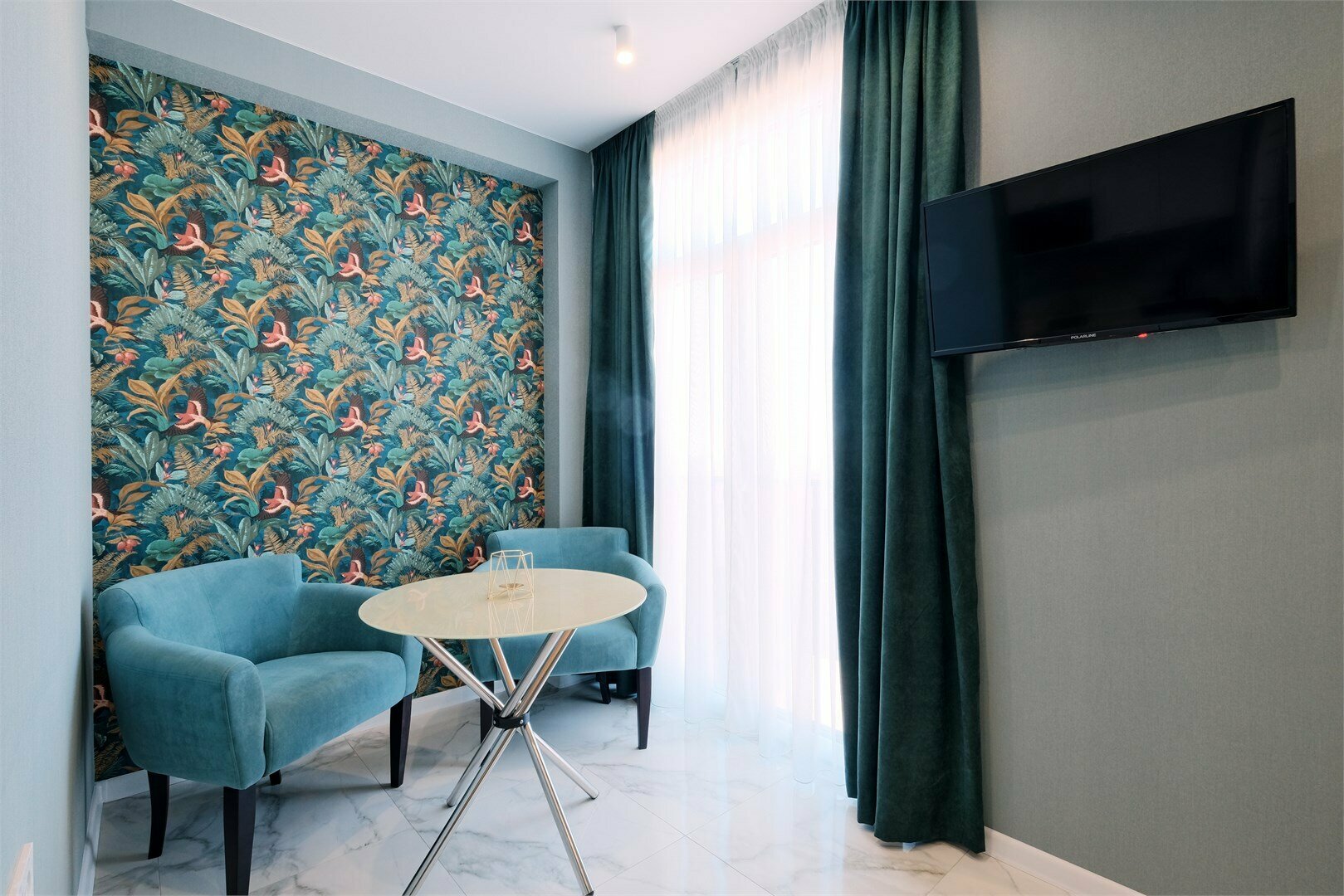 Двухместный номер с одной большой кроватью