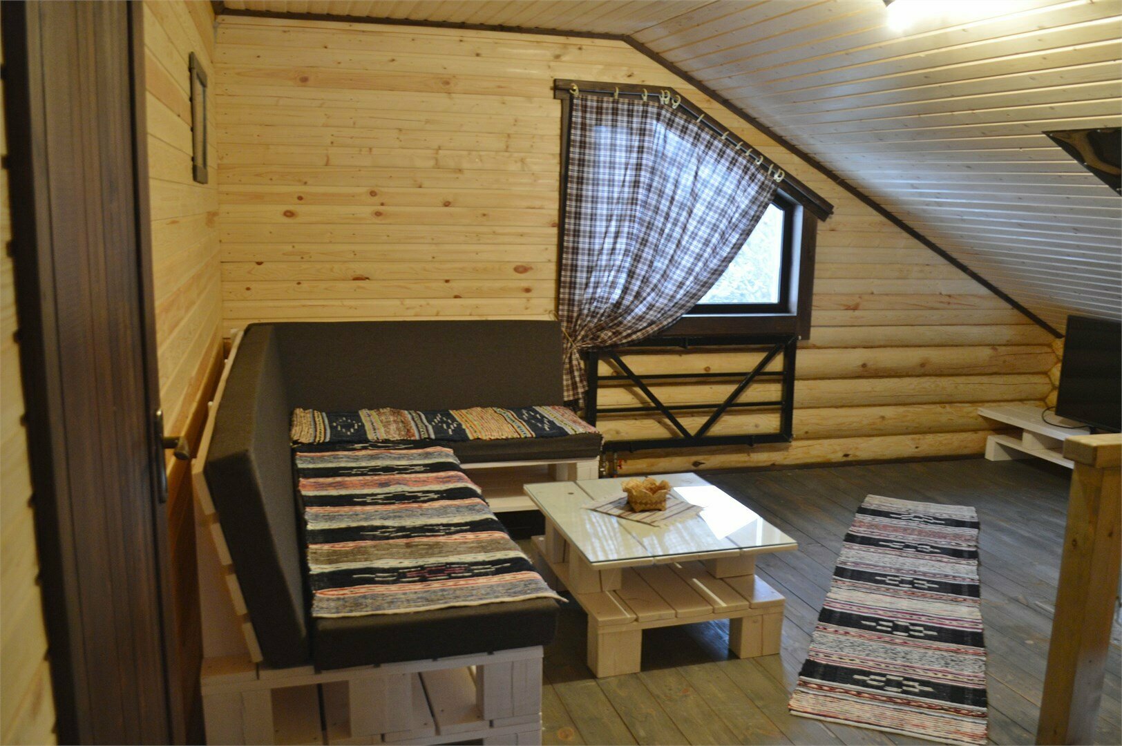 Luxe Cottage 8-местный