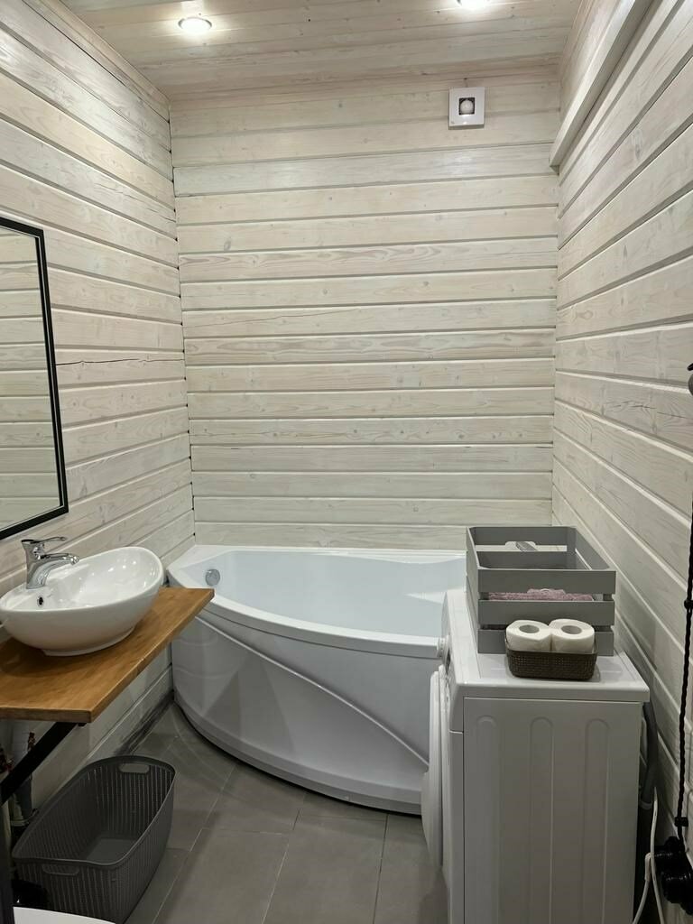 Коттедж деревянный из бруса двухэтажный 8ми местный